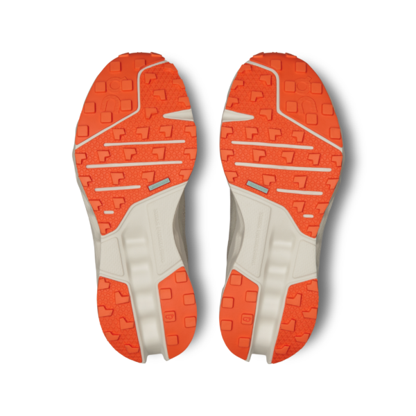 On Cloud Fossil Ivory Cloudsurfer Trail Zapatos